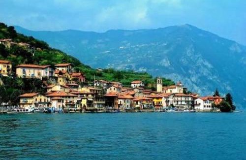 Sale Marasino Apartment | Cosy studio step from the Iseo lake.