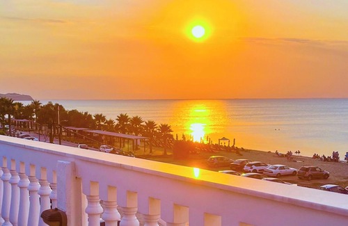 Central Macedonia Apartment | Cosy terrace with a breathtaking sea view!