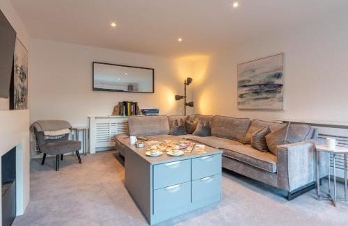 Enstone House | Cotswold holiday let with hot tub - The Old Garage