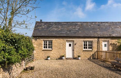 Witney House | Cottage 1 New Yatt Farm