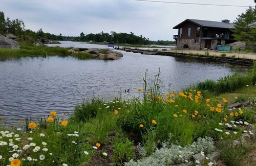 Carling Cabin | Cottage 1 -Three Bedroom Cottage