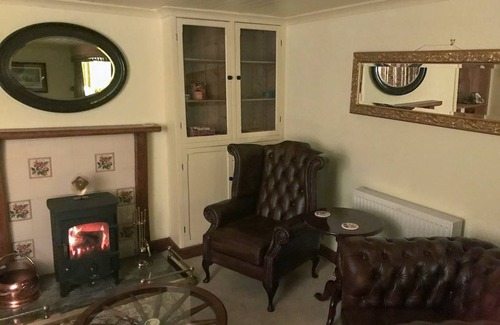 Lochranza Cottage | Cottage ∙ 3 bedrooms ∙ 6 guests