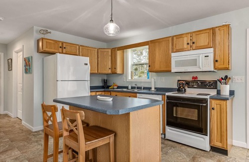 Boothbay Harbor House | Cottage at Lobster Cove by Sea Maine