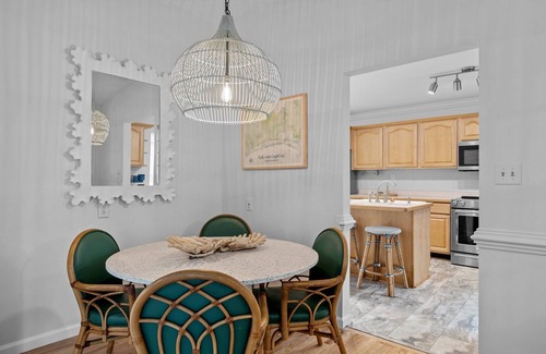 Pine Knoll Shores House | Cottage at Pine Knoll Shores (Pet Friendly)