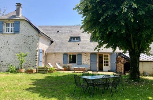 Nousty House | Cottage authentique et chaleureux entre Pau et Lourdes pour 7 personnes