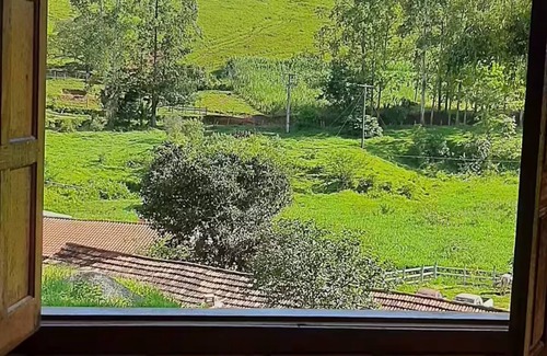 Lima Duarte Ski Chalet | Cottage in Ibitipoca/Rural Inn