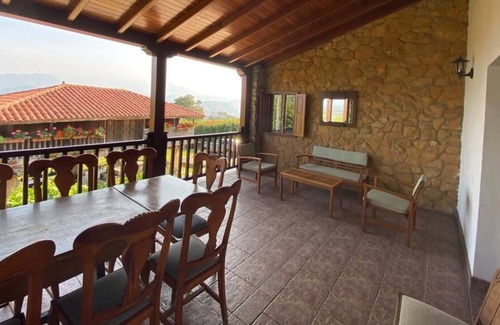 Santa Marina de Oblanca Cottage | Cottage Casona de Latores