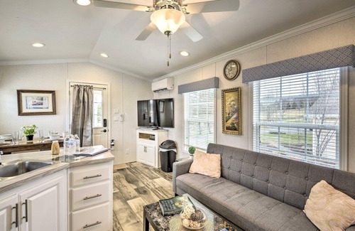 Pleasant Mount House | Cottage Complex Family & Pet-Friendly Spring Midweek - 35% OFF Promo
