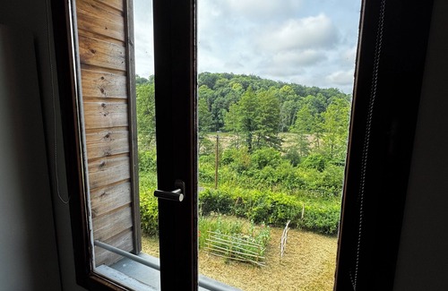 Saint-Epain House | Cottage Cosy en Vallée Verdoyante de Touraine