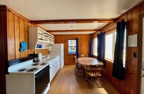 Iosco County Cottage | Cottage Cove · Lake Huron Beach Cottage No. 6