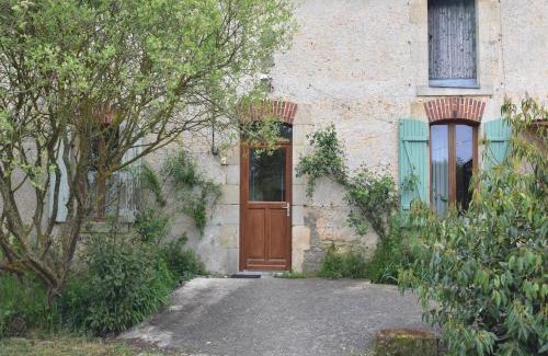 Giroux House | Cottage in an old remote farmhouse
