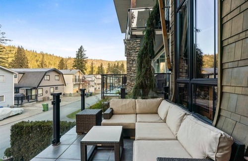 Cultus Lake Cottage | Cottage in Cultus Lake!