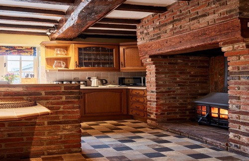 Dalbury Lees Cottage | Cottage in Derbyshire with Private Garden