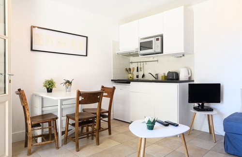 Nord Cottage | Cottage in Grounds of Bastide with pool and tennis walking distance from Aix