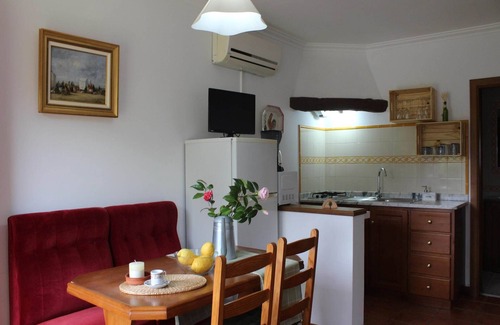 Santa Comba Cottage | Cottage in Santa Comba with Pool