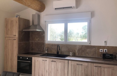 Aureille House | Cottage in the olive groves