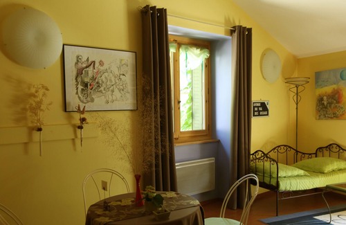 Val-Revermont Cottage | Cottage LES TROIS COLLINES near Bourg-en-Bresse (Ain)