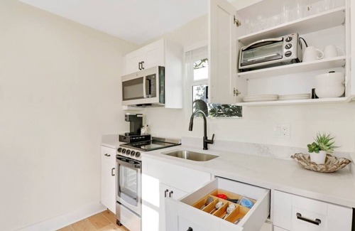 West Palm Beach Apartment | Cottage on Croton Way # 2