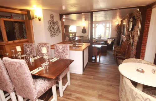 Rye Foreign House | Cottage Room 2 - The Kings Head Rye