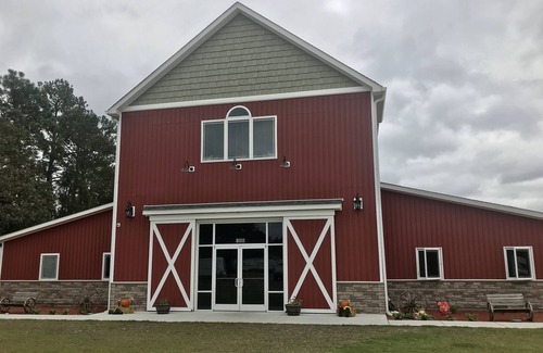 New Bern Cottage | Cottage Suite 194*