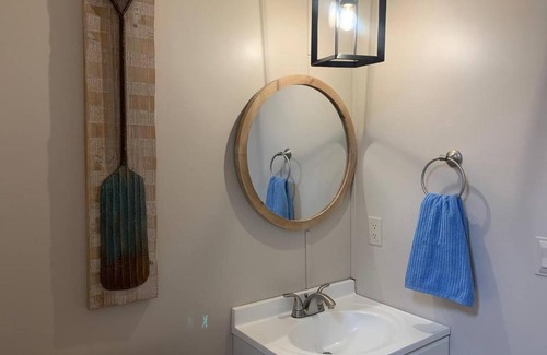 Iuka House | Cottage Too