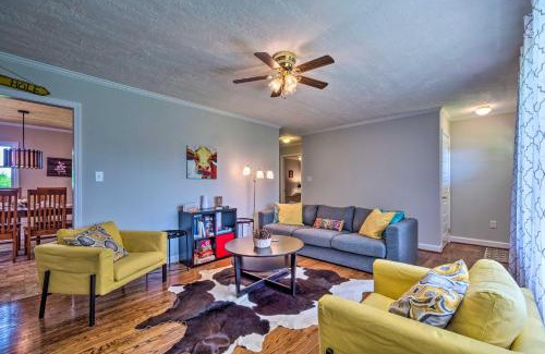 Byrdstown House | Cottage with Deck and BBQ 2 Mi to Dale Hollow Lake!