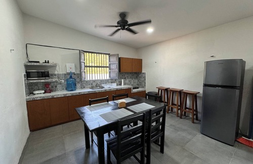 Chelem House | Cottage with large pool ideal for sharing with the family, 2 minutes from the beach.