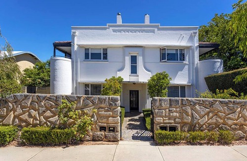 Cottesloe Apartment | Cottesloe Beach Deluxe Apartment - Executive Escapes
