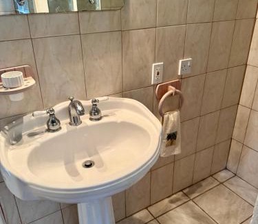 Cotton Ground House | Cotton Heights Guest House