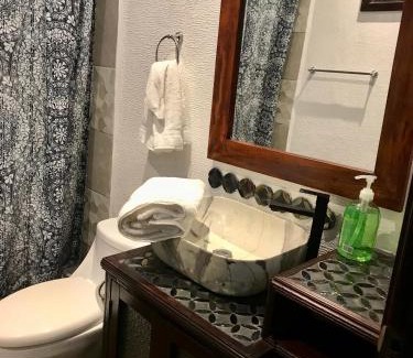 Cerro Plano Bed & Breakfast | COTTON HOUSE DE LABRADOR