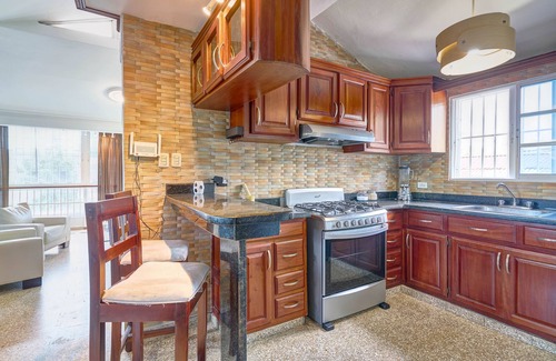Cotui Condo | COTUI Cozy Condo