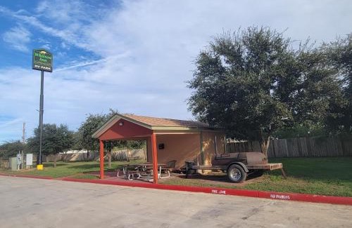 Cotulla Hotel | Cotulla Whitten Inn