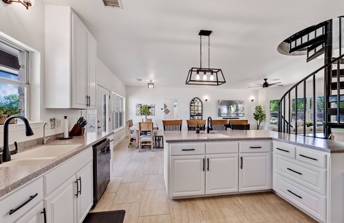 Liberty Hill House | Country Dream in Liberty Hill-4 BR/4 BA on 14 acres!