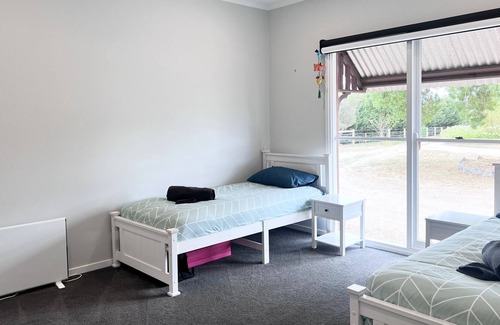 Pyalong House | Country Escape - House & 5 Acres