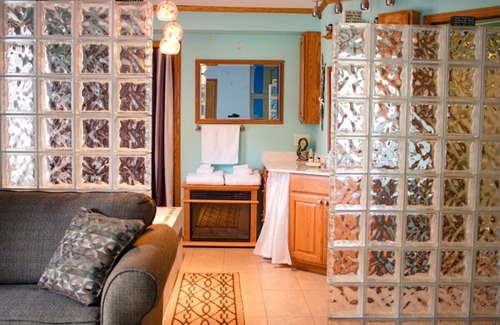 Juneau Apartment | Country Escape in Juneau Wisconsin