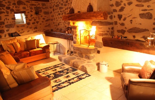 Saint-Laurent-sous-Coiron Other | Country tranquility: 400 years old, 6 bedrooms, sleeps 16, pool/sauna/jacuzzi