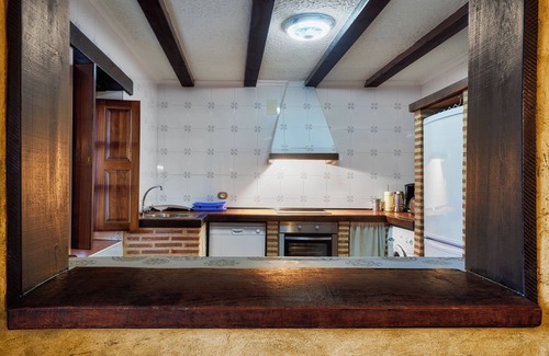 Villanueva de Arriba House | Country House 'La Majada Palentina' with Mountain View, Private Terrace and Wi-Fi