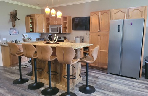 Morganfield House | Country home getaway; great for nature lovers!