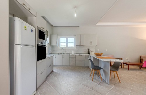 Lefkimmi Villa | Country House 'Billo' with Private Terrace, Balcony and Air Conditioning