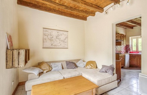 Devay Villa | Country House by Canal du Nivernais