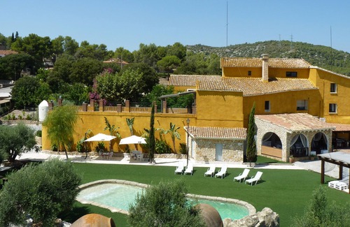 Can Trabal Cottage | Country house Can Trabal 1840 near Sitges up to 26 guests