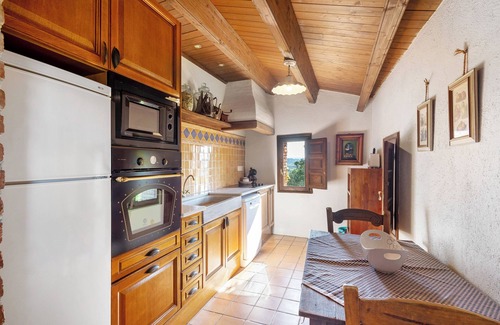El Bruc House | Country House 'Casa Romaní' with Mountain View, Shared Pool and Wi-Fi