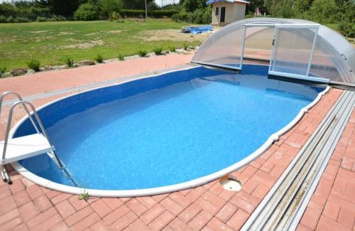Konstantinovy Lazne House | Country House in Czech Forest with Pool