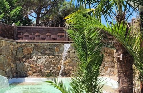 El Berrueco House | Country House 'Tu Playa En La Sierra' with Mountain View, Private Pool and Wi-Fi