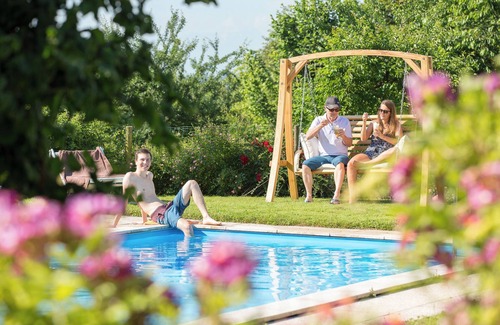 Bitzenhofen Apartment | Country house Hoher Mainau, 45 sqm, 2 bedrooms, max. 4 persons
