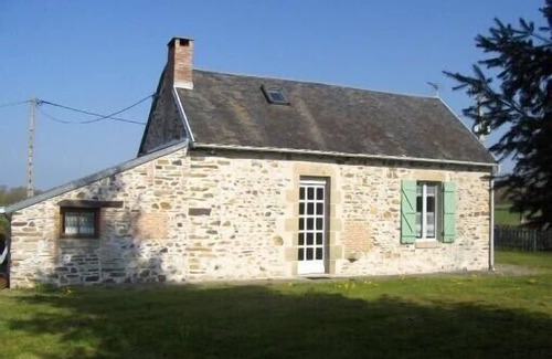 Lourdoueix-Saint-Pierre House | Country house in a picturesque area
