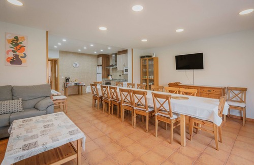 Nieva House | Country House 'La Isa' with Private Pool, Private Terrace and Wi-Fi