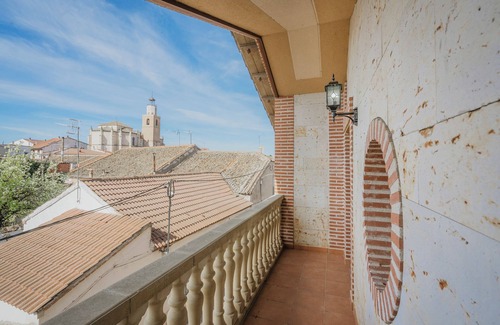 Coca House | Country House 'Los Alisos' with Private Pool, Private Terrace and Wi-Fi