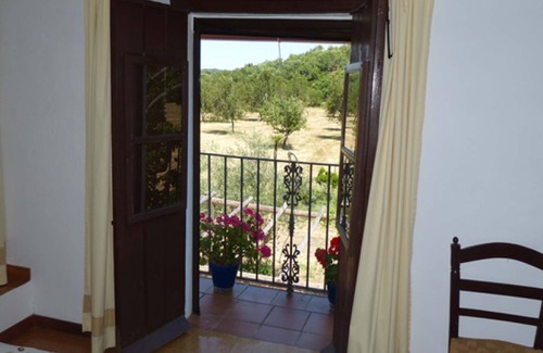 Fuenteheridos House | Country House 'Los Cascos' with Mountain View, Shared Pool and Air Conditioning
