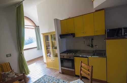 Capodarco Apartment | Country House The house of Carla-SWIMMING POOL and WI FI Free-TRILOCALE 3 km from the SEA